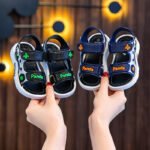 Children's sandals - Image 3