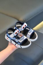 car-themed children's sandals - Image 3