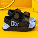 simple children's sandals - Image 4