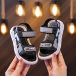 children's sandals - Image 4