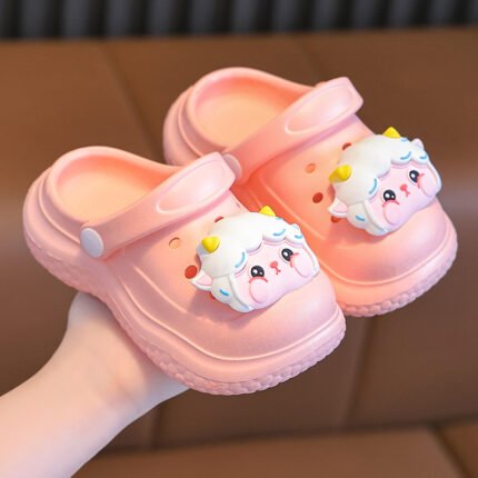 Children's slippers